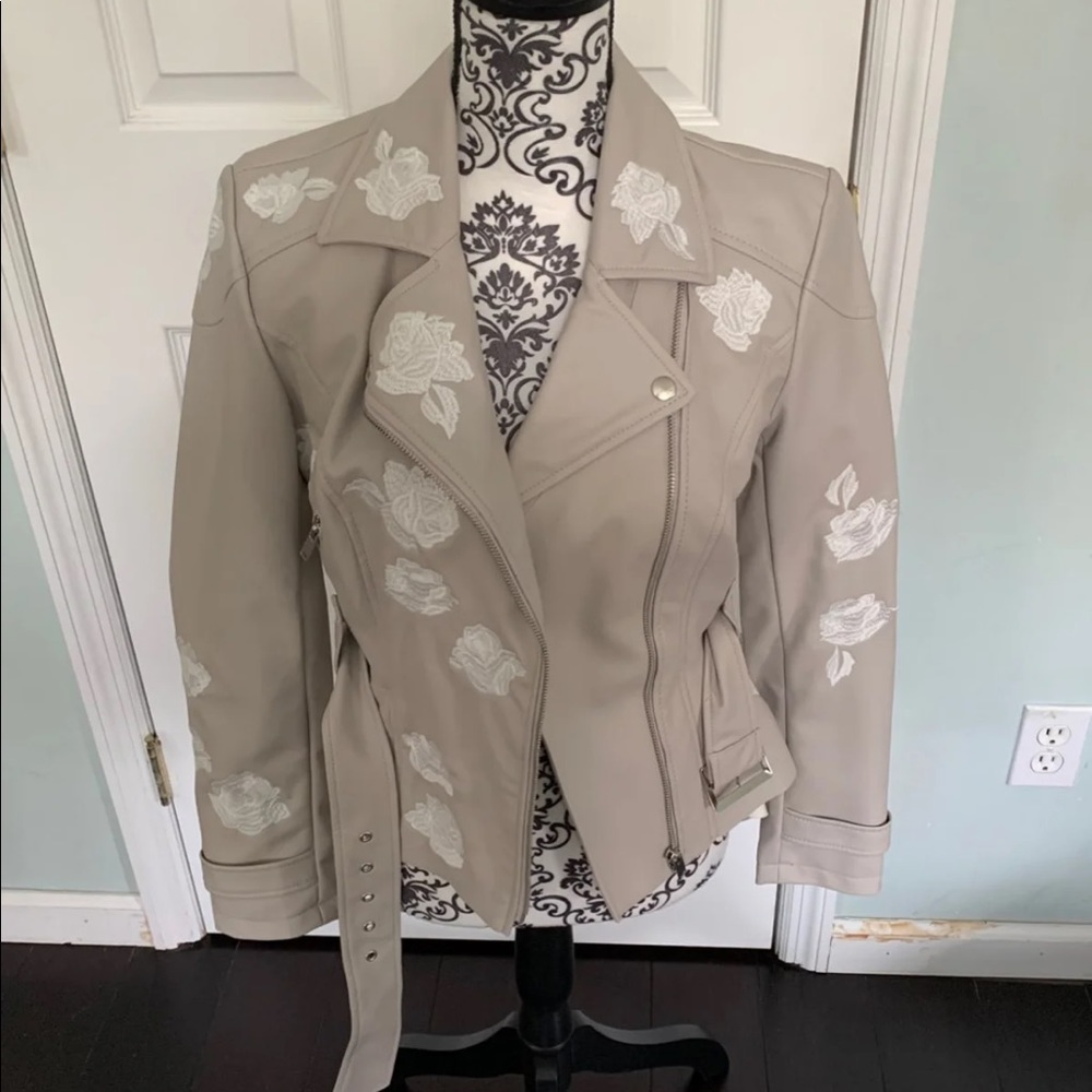 Inc nwot faux floral jacket small